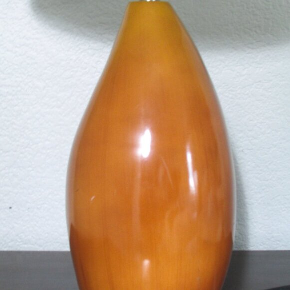 Mid Century Modern Bean Shaped Base Wood Tone Lamp - Picture 4 of 8